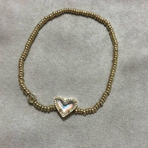 Kendra Scott Ari Heart Gold stretch bracelet in iridescent frosted glass